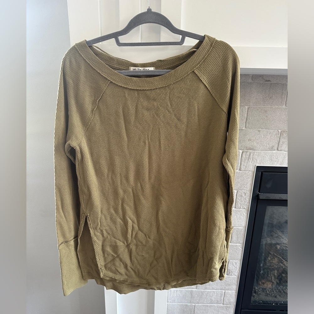 We The Free Green Relaxed Long Sleeve Crew Neck